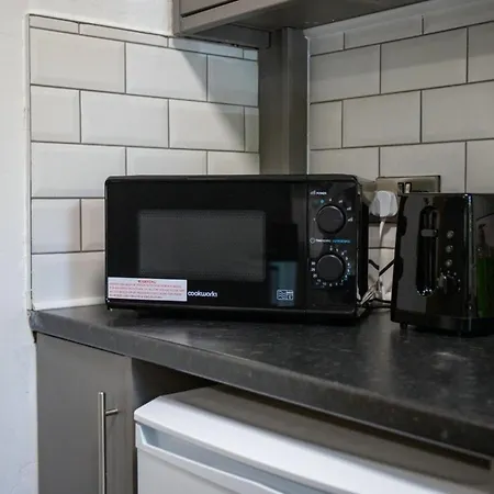 Modern 1-bedroom Near Arena W Free Parking