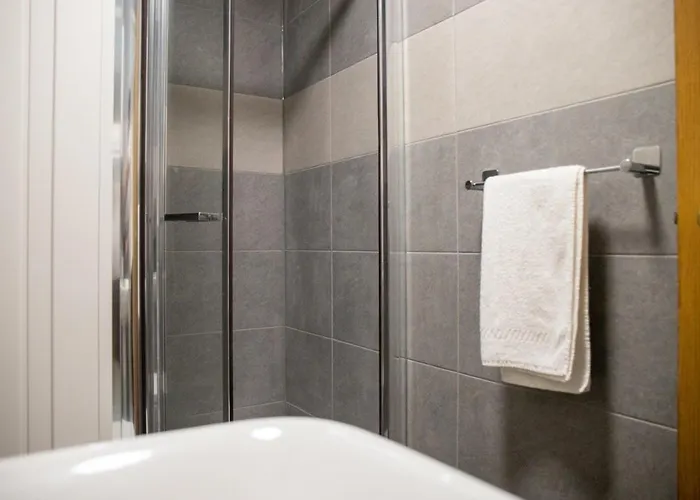 Appartamento Modern 1-bedroom Near Arena W Free Parking