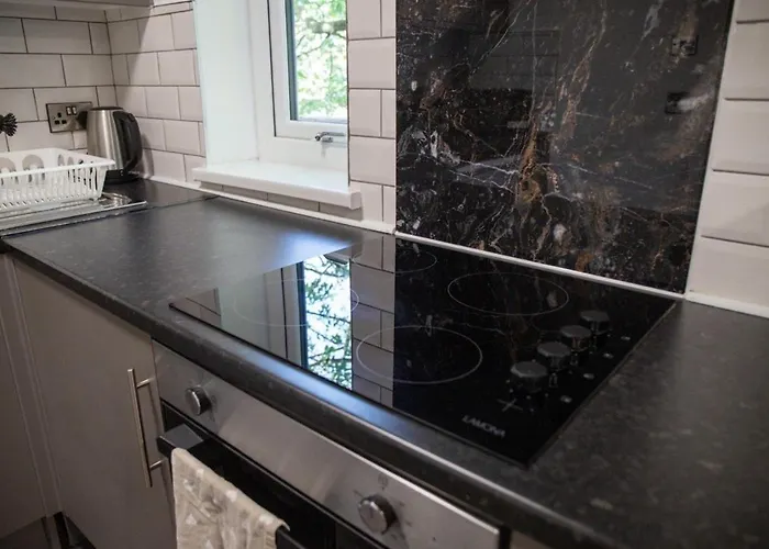 Modern 1-bedroom Near Arena W Free Parking Leeds (West Yorkshire)